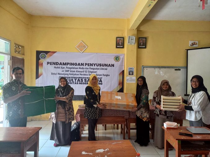 Empowering Education for All: Workshop on Developing Teaching Modules, Media Management, and Strengthening Literacy for  Quality Education